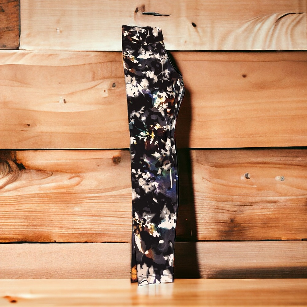 Nike ONE TGHT PRINT FA19‎ SIZE SMALL NWOT - Picture 5 of 8